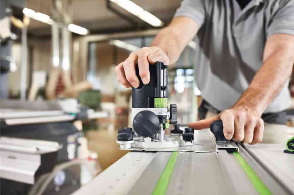 Фрезер FESTOOL OF 1010 REBQ-Set +шина (577168)